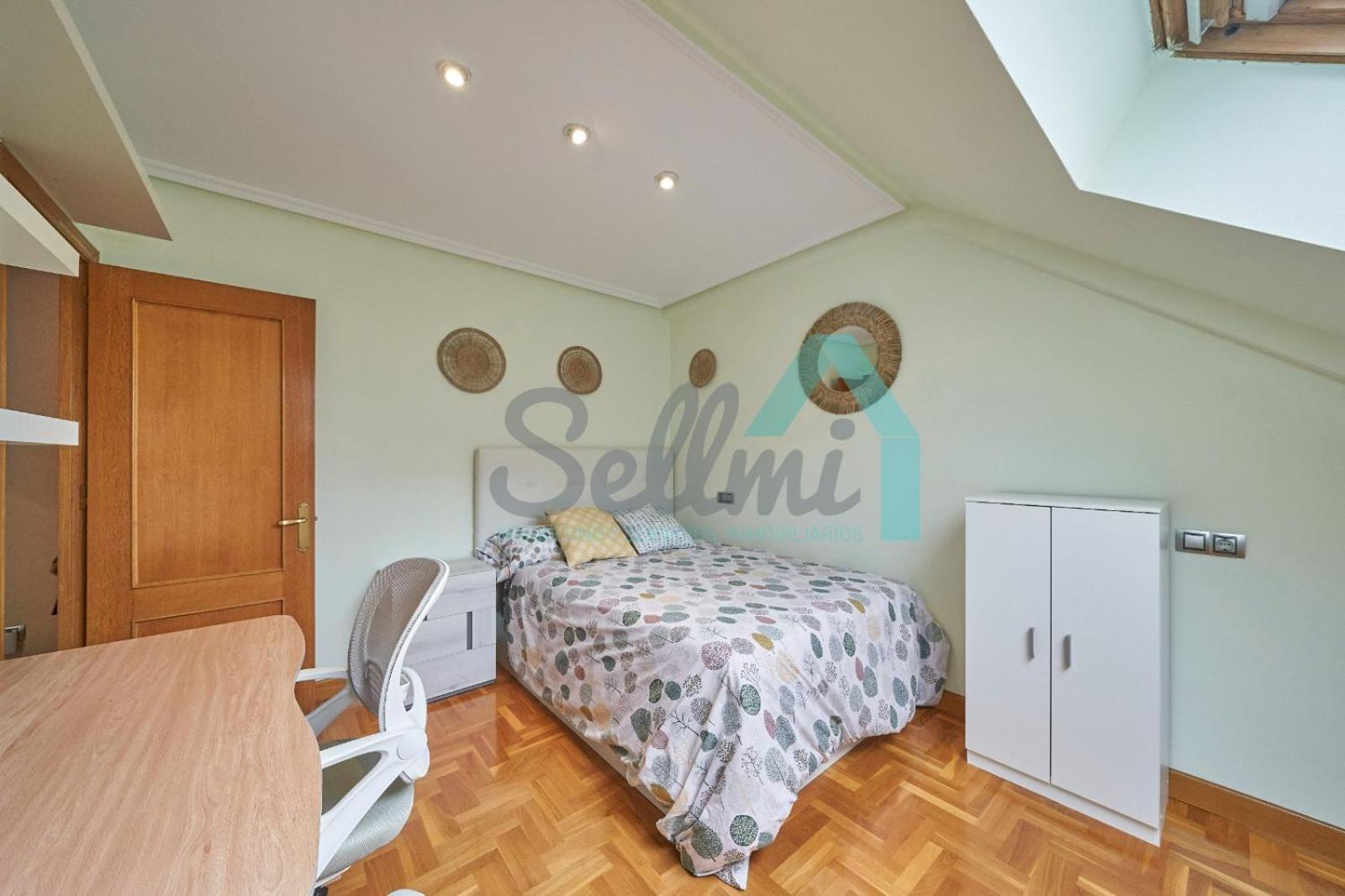 Ferienwohnung Atico Salesas Oviédo Exterior foto